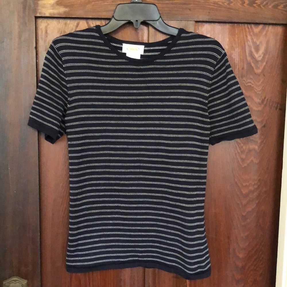 Talbots (S) short sleeved knit top. Navy/white.